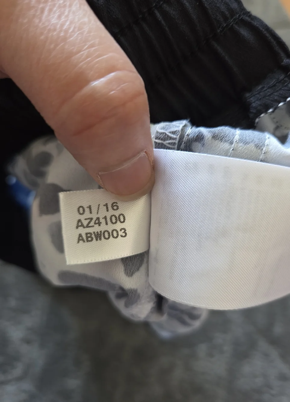 Adidas Original Trefoil INKED Shorts 2016 Collection Size S Collectors Athletic - Picture 11 of 11